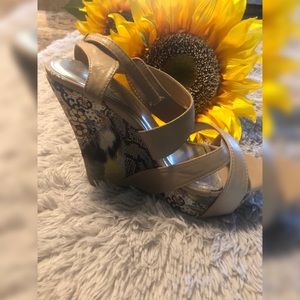 🌻Wedge Heels 🌻